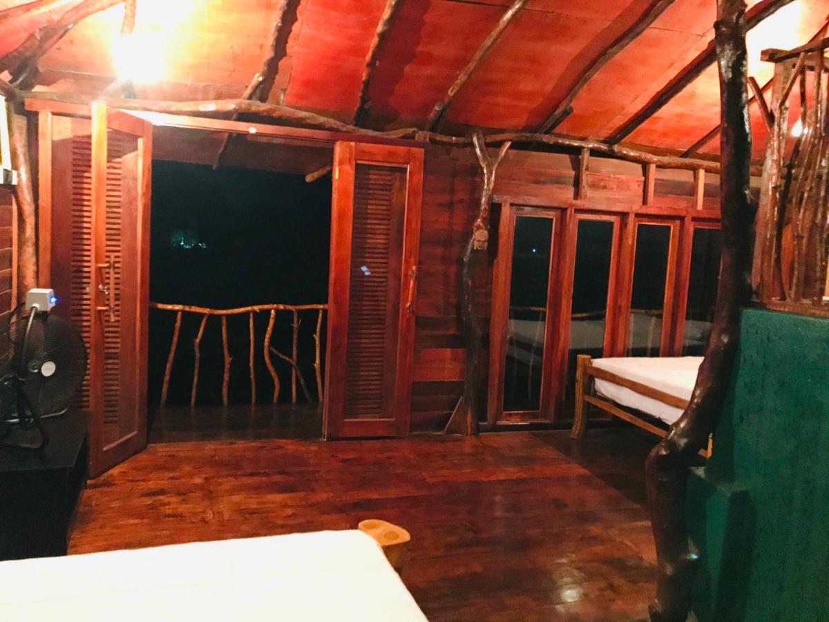 Отель Yala Eco Tree House New Тиссамахарама Экстерьер фото