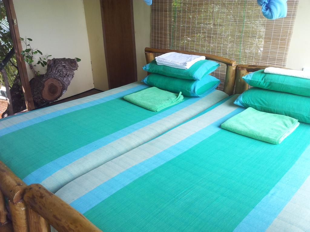 Отель Yala Eco Tree House New Тиссамахарама Номер фото
